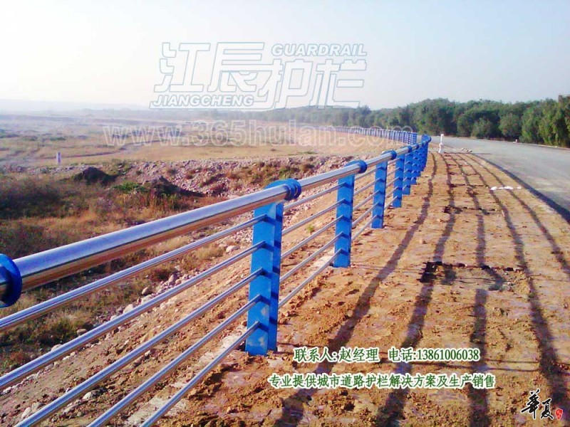 不锈钢复合管道路护栏 (25)
